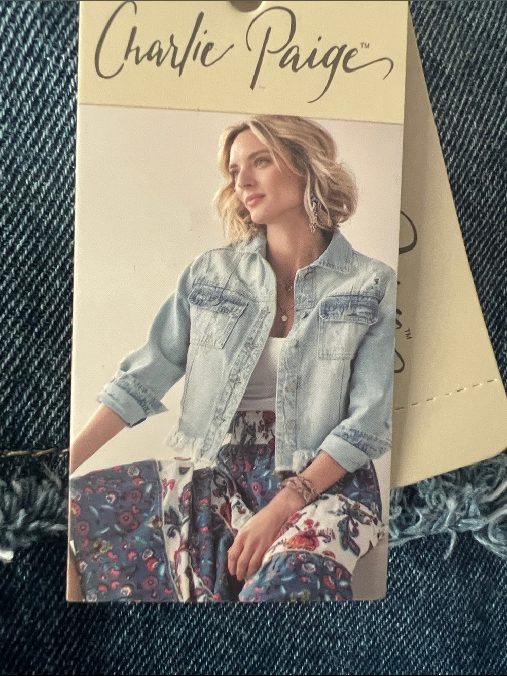 NWT Charlie Paige Frayed Cropped Denim Jacket Inside-Out Seam Distressed